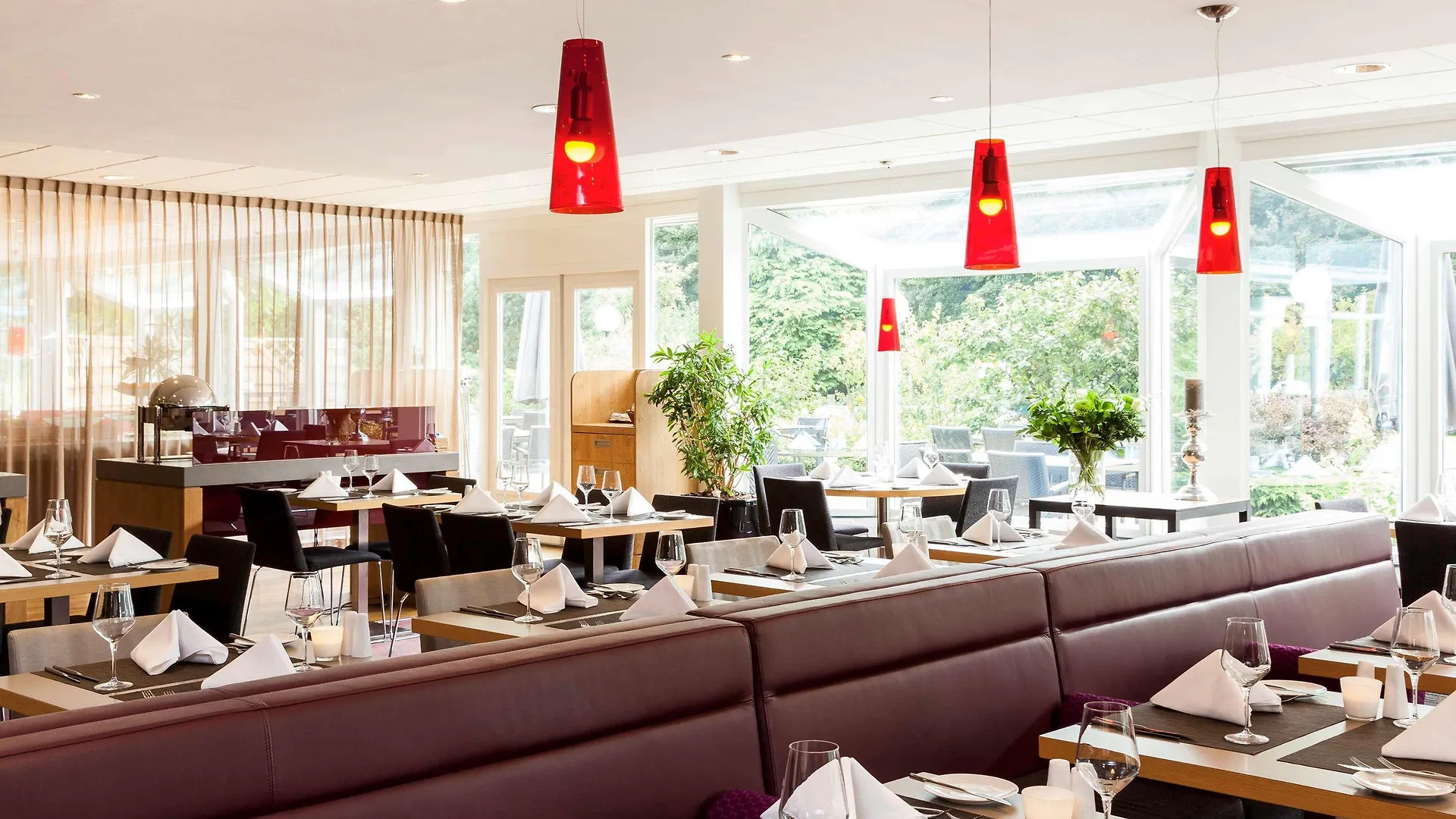Novotel Eindhoven 4*,  Holland